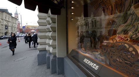 The world's leading luxury brands suspend business in Russia